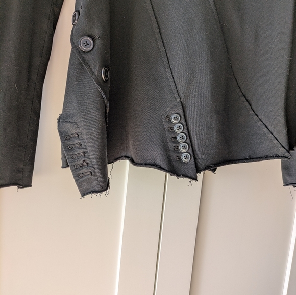 Rundholz asymmetrical button top - Picture 9 of 10